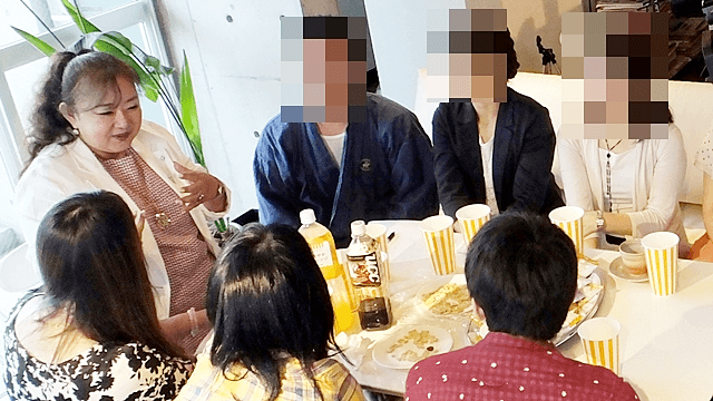 名古屋浮気調査相談室の親睦会の風景の写真